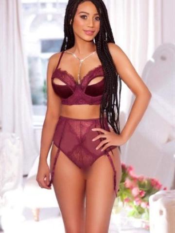 Лена Реал Красотка Брюнетка фото 2